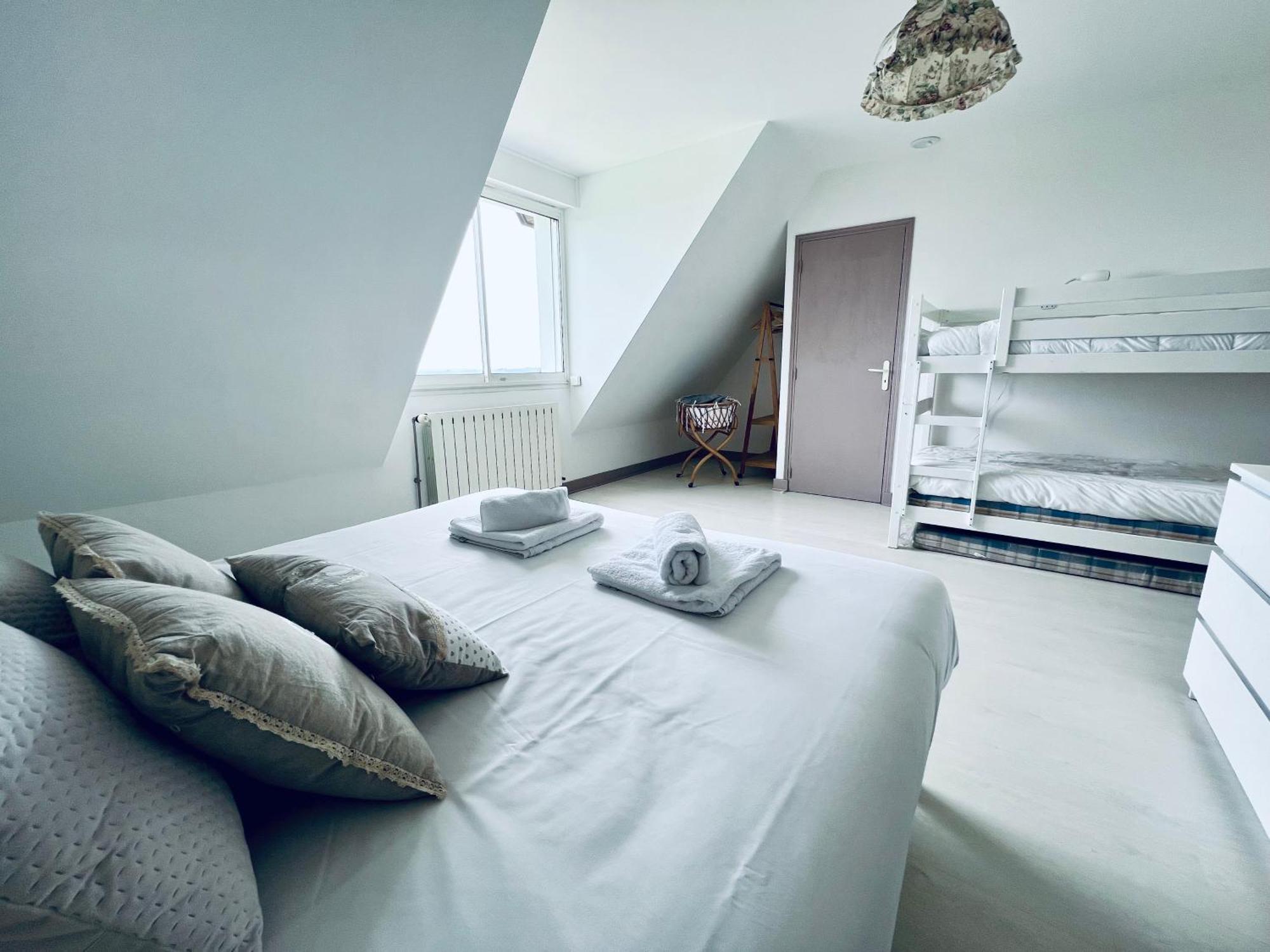 Le Manamour, Style Appart Hotel A 10 Min De Nevers Garchizy Esterno foto